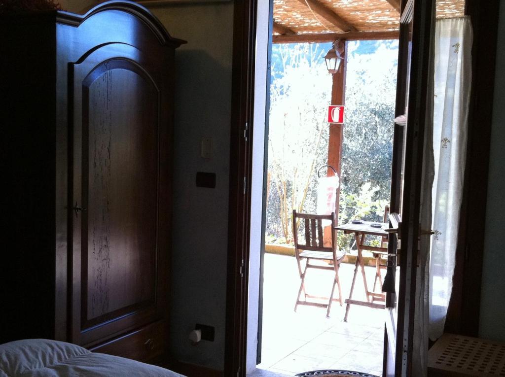 Agriturismo La Rocca Di Perti Finale Ligure Oda fotoğraf